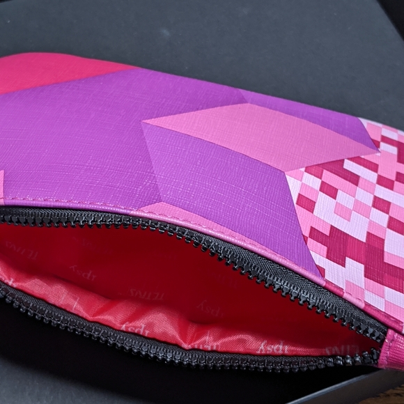 Pouch - Picture 2 of 2